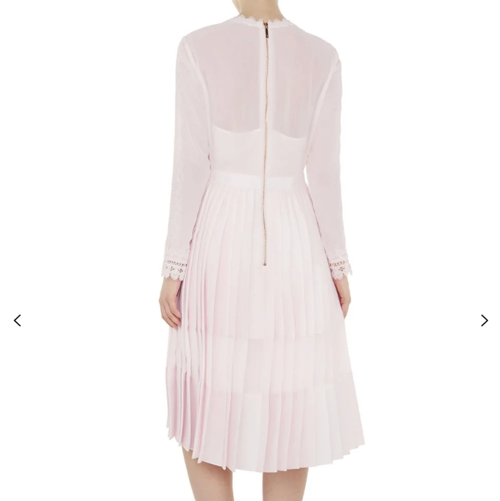 Ted Baker Looez Lace Trim Dress, Pink Nude Size 6-8 - Picture 2 of 16